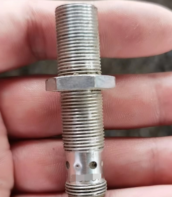 維進口銑刨機后輪轉向傳感器24761